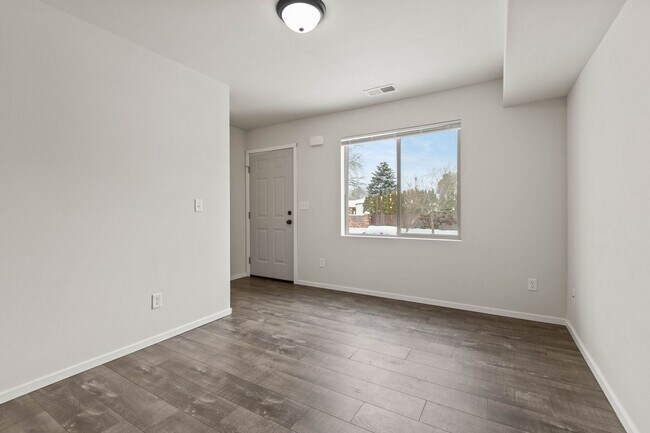 Interior Photo - Fruitvale Townhomes