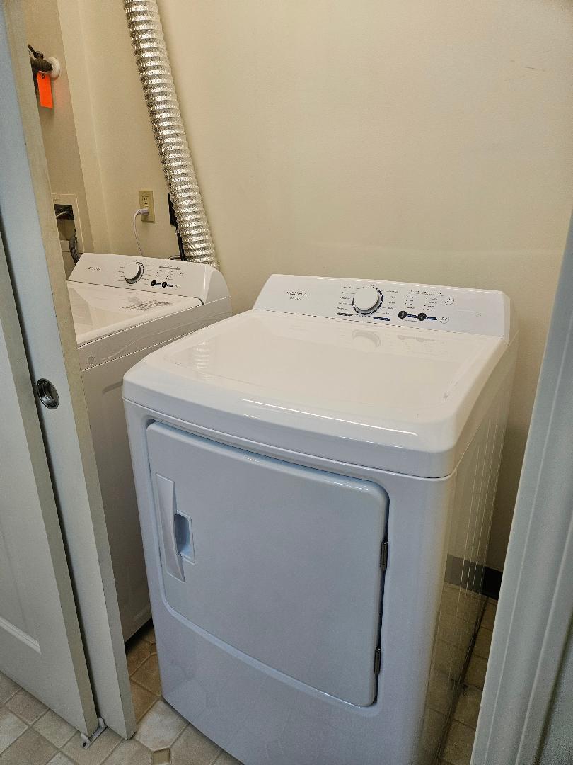 Dryer - 486 Nashua St