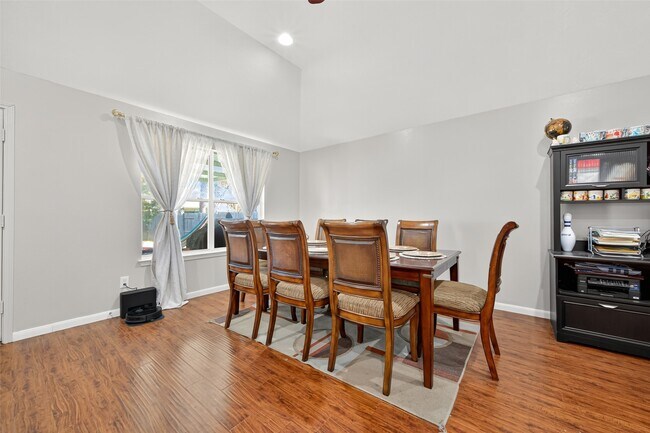 Building Photo - 21539 Olympic Forest Dr