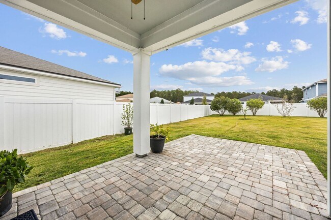 Building Photo - Stunning Wildlight Home with Designer Upgrades & Resort-Style Amenities