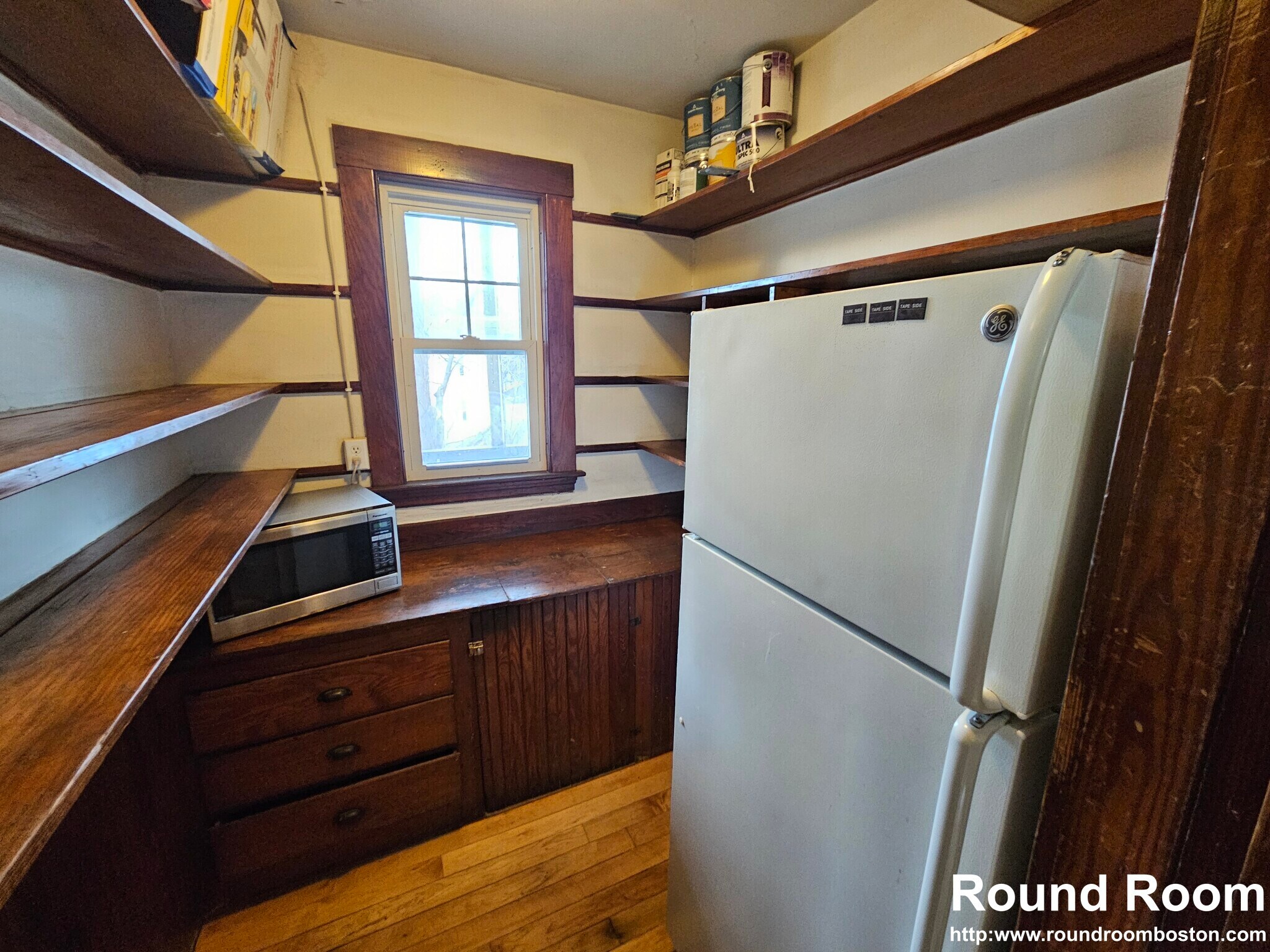 Building Photo - 82 Walnut St