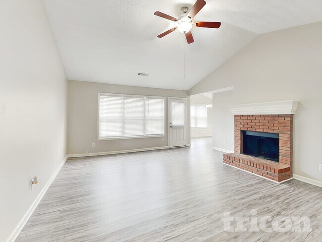 Building Photo - 2725 Archer Way