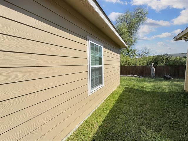 Building Photo - 811 S Wilson St