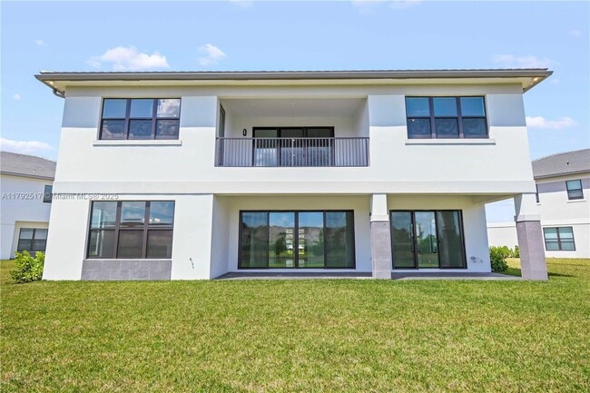 Building Photo - 12865 Wingspan Ct