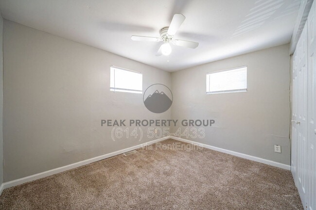 Building Photo - 511 Elsmere St