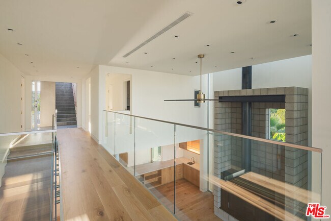 Building Photo - 2801 Sanborn Ave