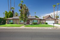 Building Photo - 2900 E Avery Dr