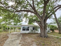 Building Photo - Single Family in Cocoa - Available July 1st!