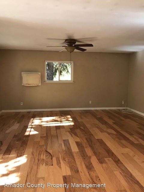Building Photo - 3 br, 2 bath House - 14245 Pine Grove Volc...