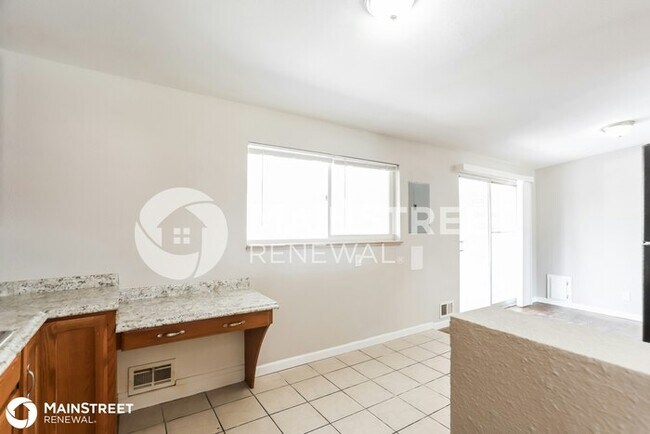 Building Photo - 3125 Racine St