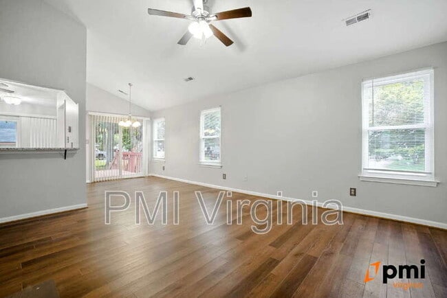 Building Photo - 235 Abingdon Cir