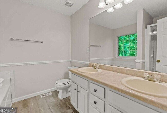 Building Photo - 4244 Akins Ridge Ln