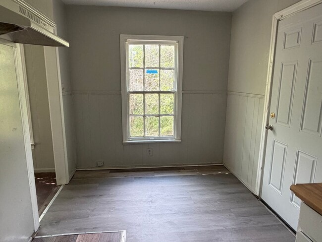 Building Photo - 2810 Morningside Dr