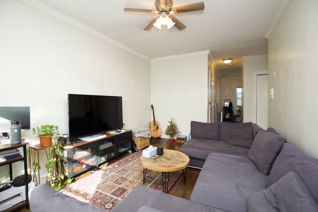 Building Photo - 2127 N Fremont St