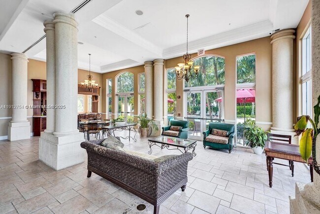 Building Photo - 17125 N Bay Rd