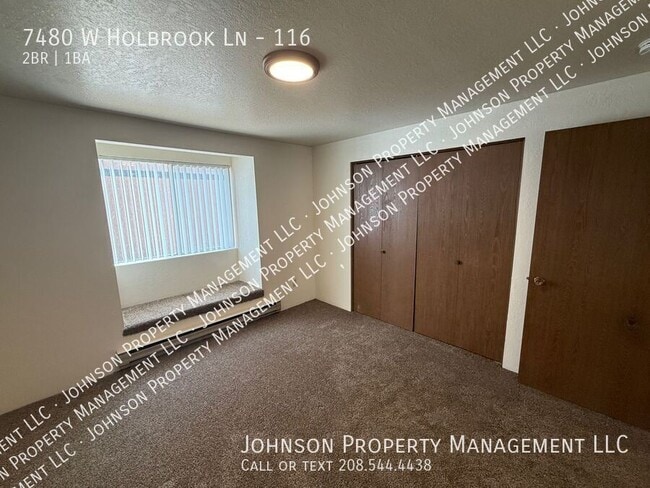 Building Photo - 7480 W Holbrook Ln