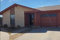 Building Photo - 5112 Shadylane Dr