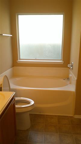 Building Photo - 728 Buffalo Springs Dr