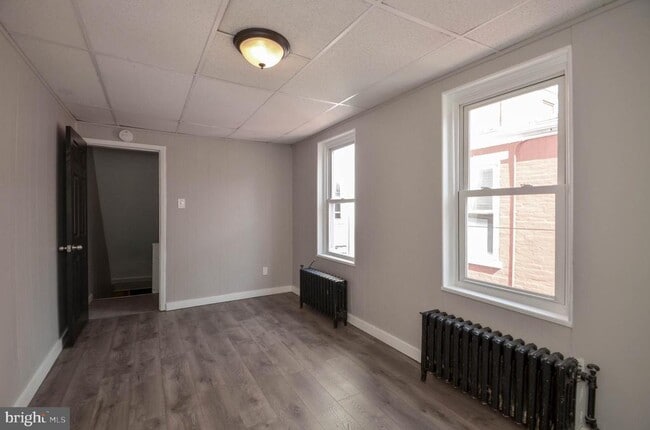 Building Photo - 713 N 12th St