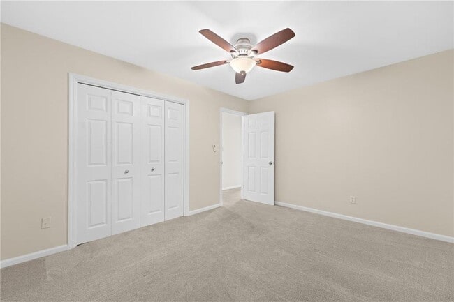 Building Photo - 4496 Windsor Oaks Dr