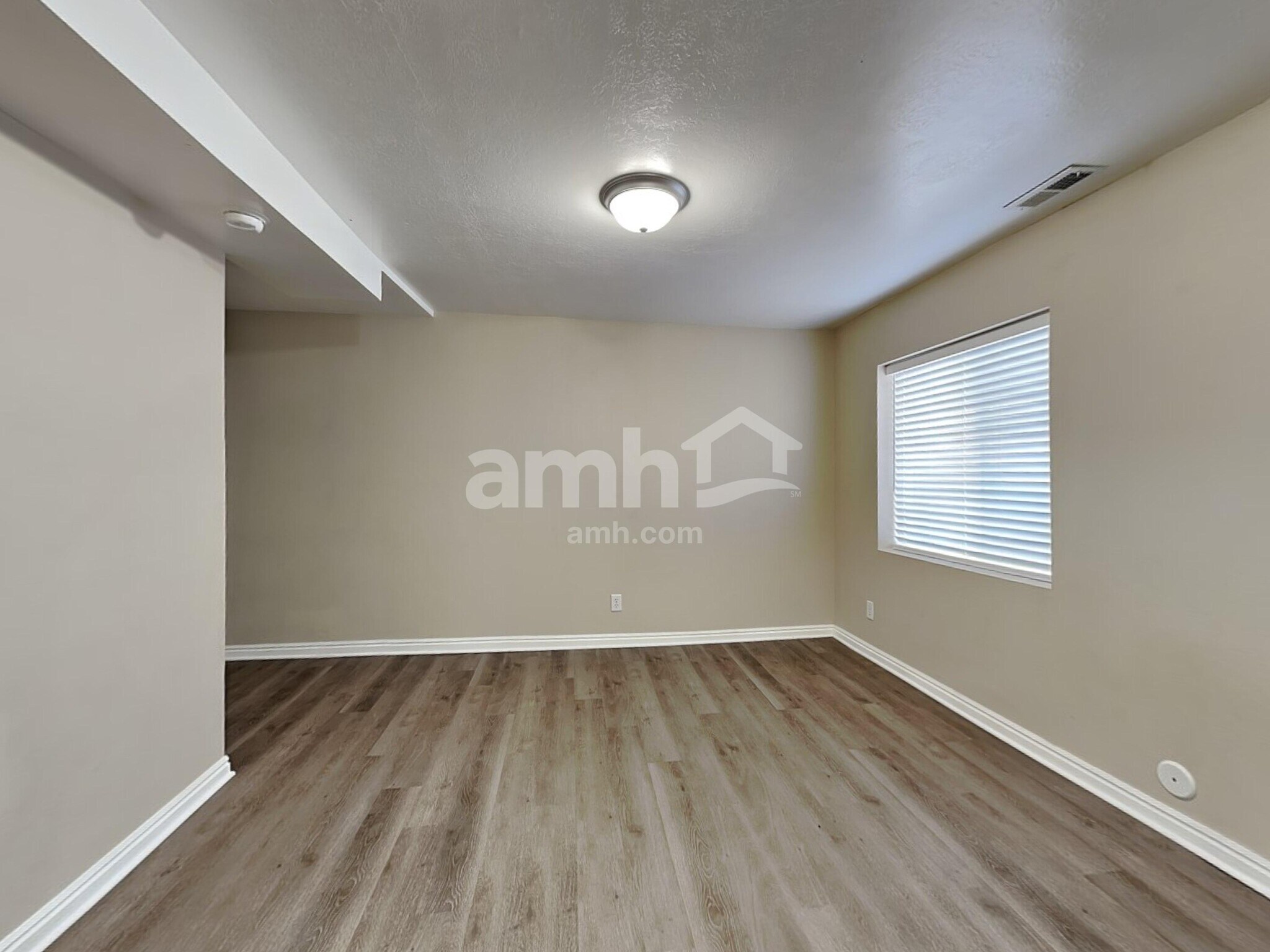 Building Photo - 4029 S 7200 W