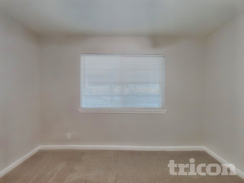 Building Photo - 500 Sonora Ave