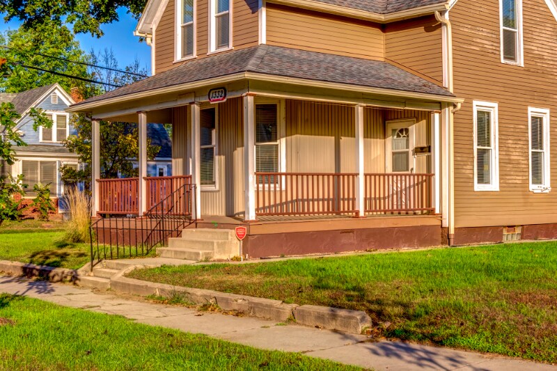 Building Photo - 1332 Swinney Ave