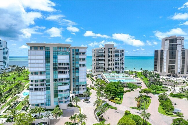 Primary Photo - 4255 Gulf Shore Blvd N