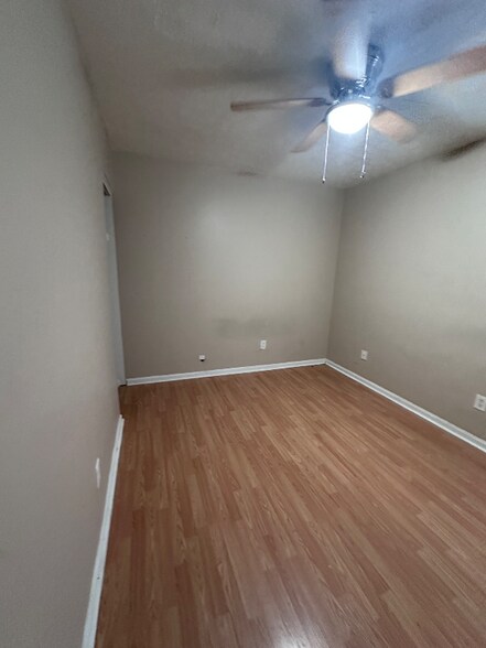 Building Photo - 9320 Moonridge Pl