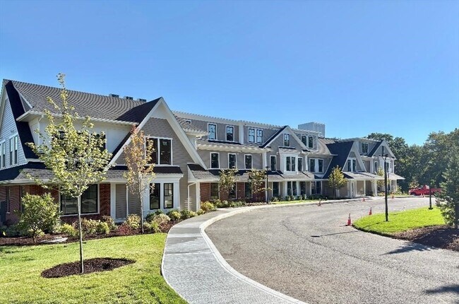 Building Photo - 26 Union St