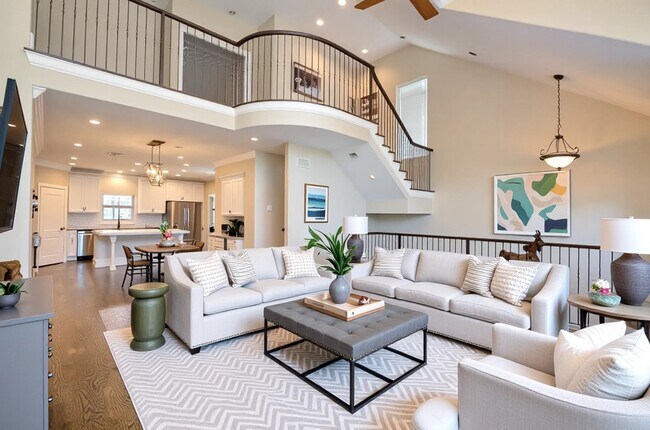 Building Photo - 1307 Studer St