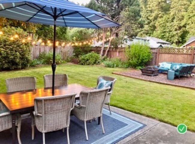 Building Photo - 2Bd/1Ba Issaquah House