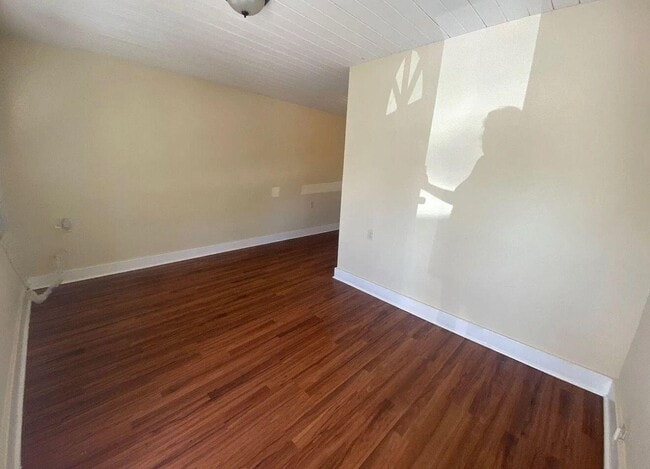 Primary Photo - 7800 Overlook Rd