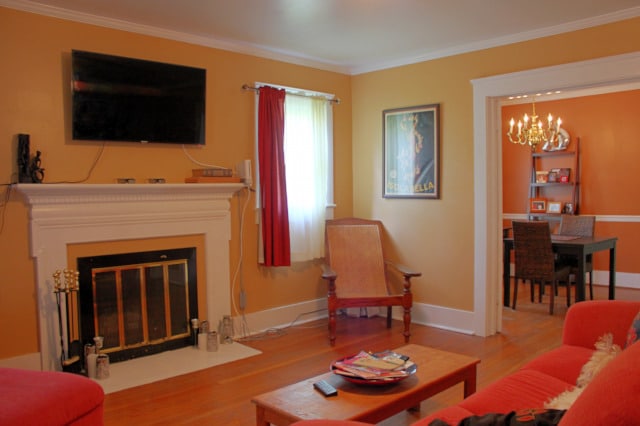 Building Photo - Charming 2 bedroom, 1 bath bungalow with fenced yard in Lakewood