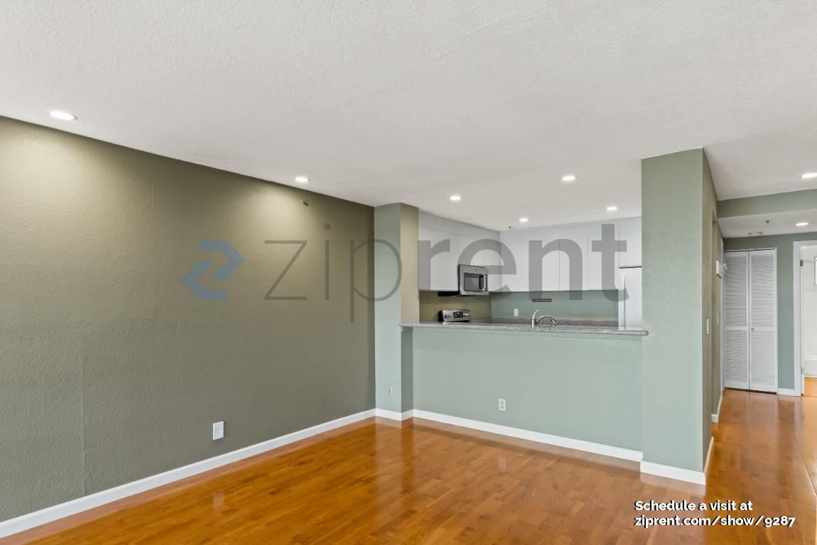 Building Photo - 1301 Quarry Ct