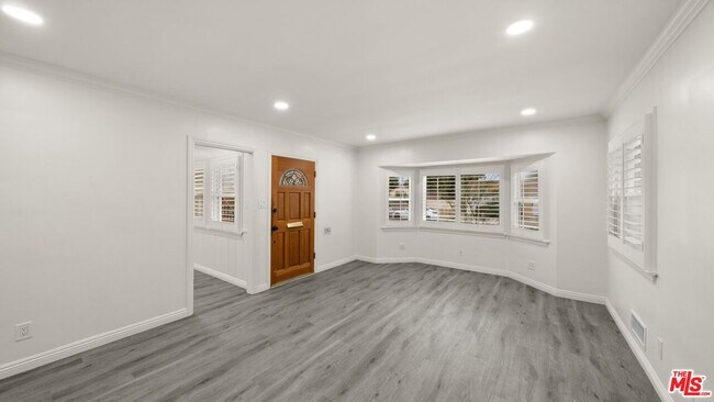 Building Photo - 6311 S La Tijera Blvd