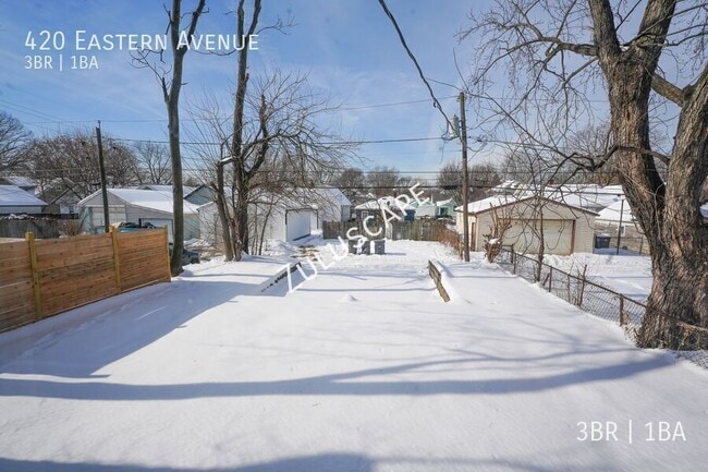 Building Photo - 420 Eastern Ave