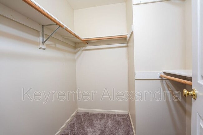 Building Photo - 20 Boulder Dr