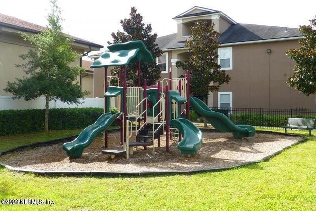 Building Photo - 9505 Armelle Way