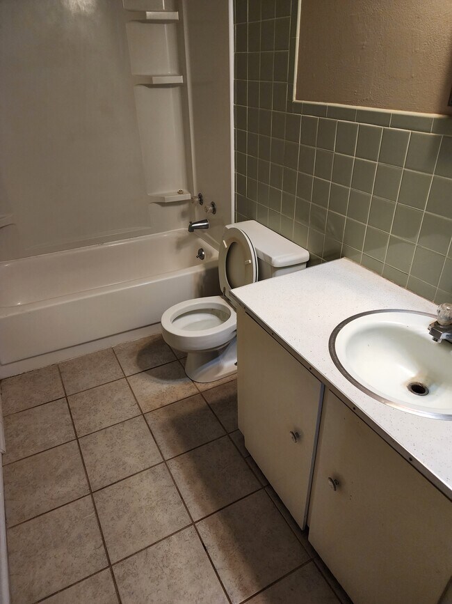 Building Photo - 1125 FRANCES ST