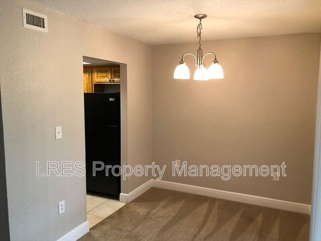 Building Photo - 4773 S Texas Ave
