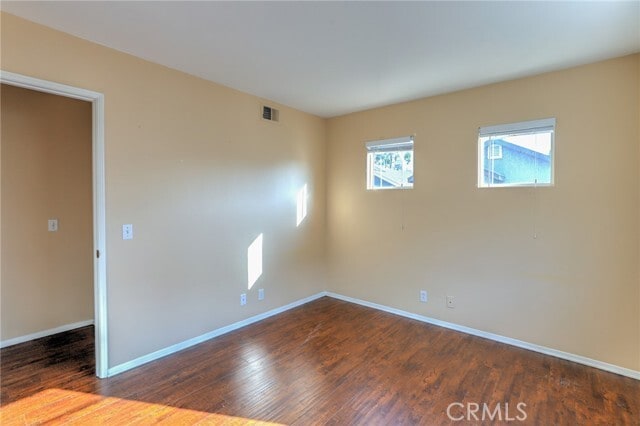 Building Photo - 732 N Siavohn Dr