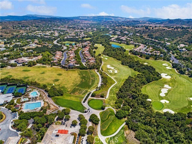 Building Photo - 12 Douglass Dr