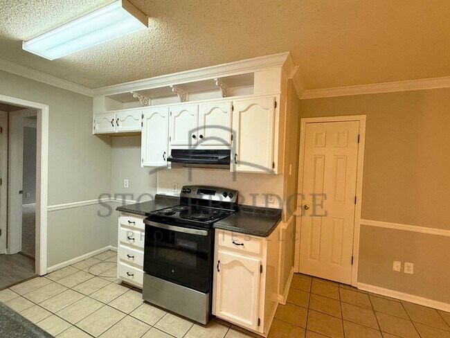 Building Photo - 3 bed, 2 bed home in Helena
