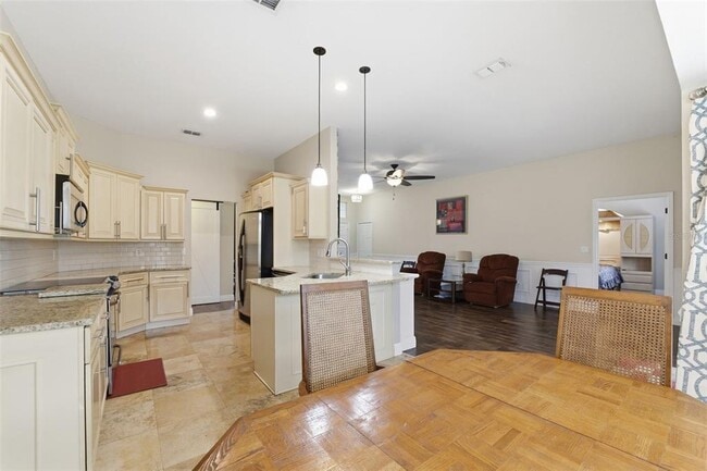 Building Photo - 11417 Palm Pasture Dr