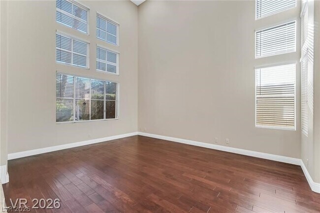 Building Photo - 7 Crown Valley Dr