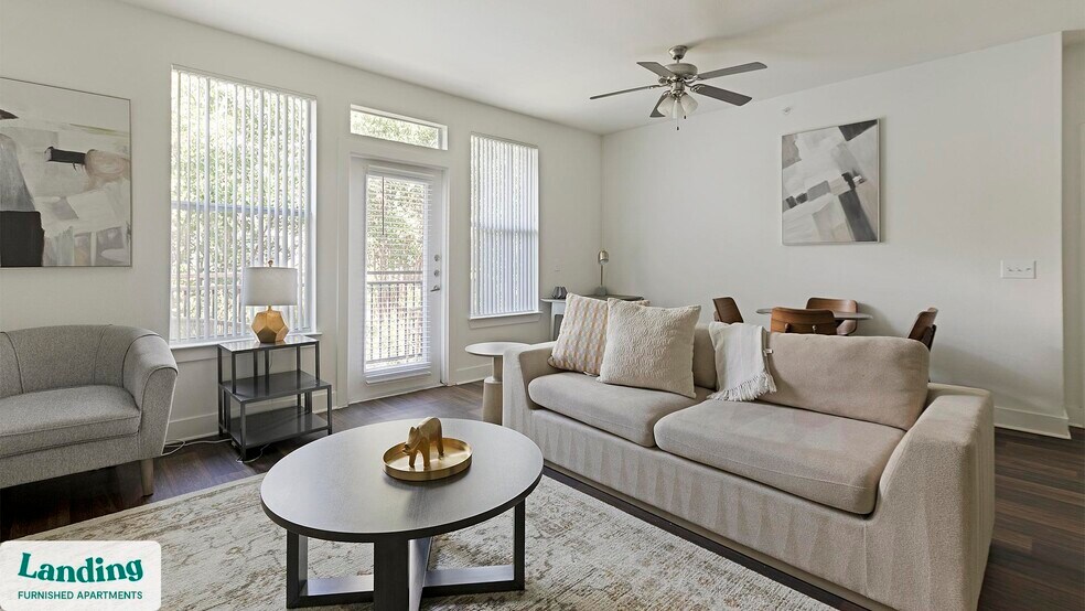 Building Photo - 7373 Valley View Ln