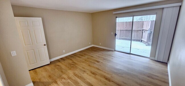 Building Photo - 3800 Stocker St