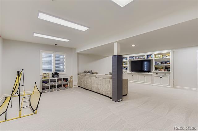 Building Photo - 16332 Parkside Dr