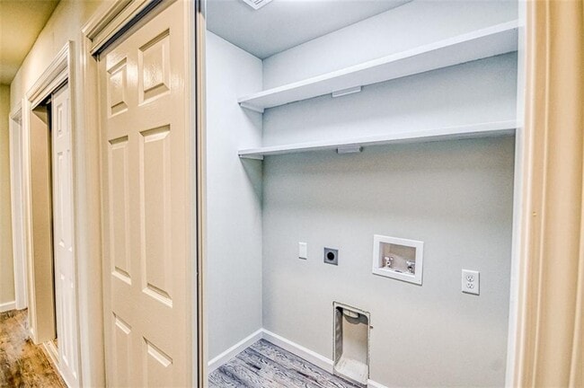 Building Photo - 211 Bumgarner Ave